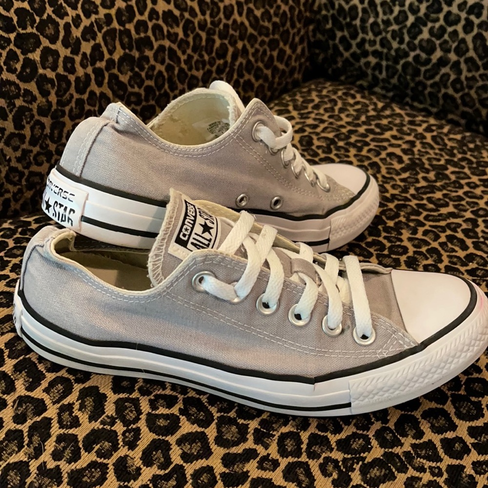 Converse gray size 7